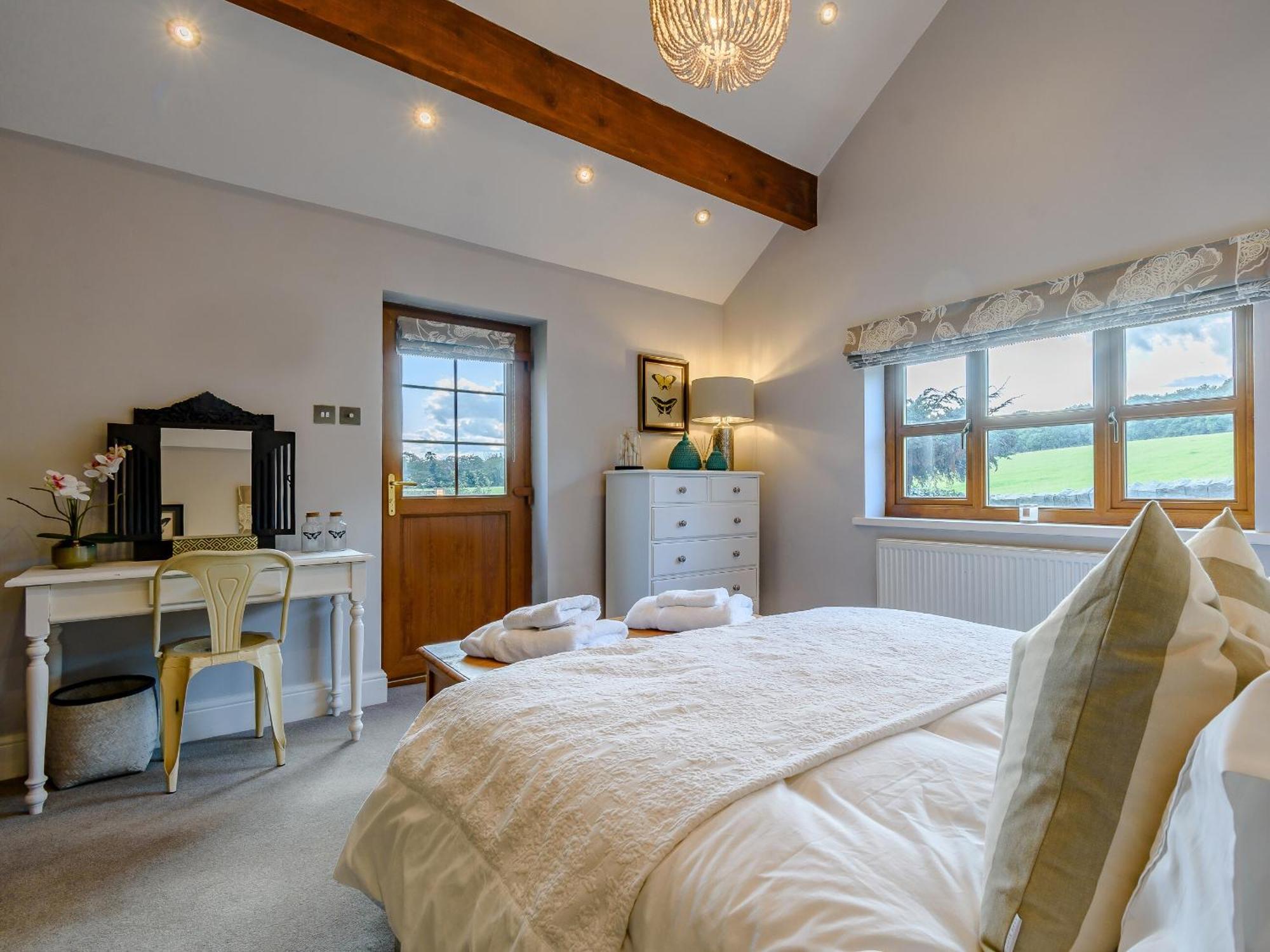 The Old Barn Villa Cloughton Bagian luar foto